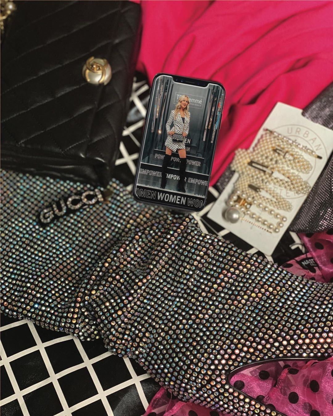 I was extremely fortunate enough to have a screen protector designed by Armor Edge that makes me feel more confident!